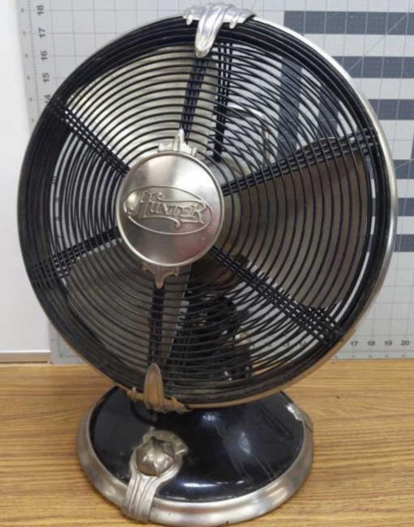 Vintage Hunter fan model# 90042 tested working