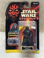 Star Wars  Darth Maul with Cloak and lightsaber
