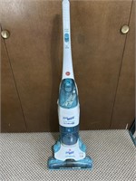 Floor mate Spin Scrub hardwood cleaner