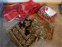 Christmas Linens Tablecloths, placemats, tea