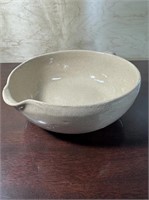 Vintage bowl with spout