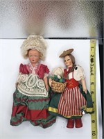 Vintage Dutch Dolls red/green outfits (house)