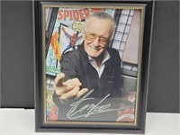 Autographed Pic Stan Lee NO COA