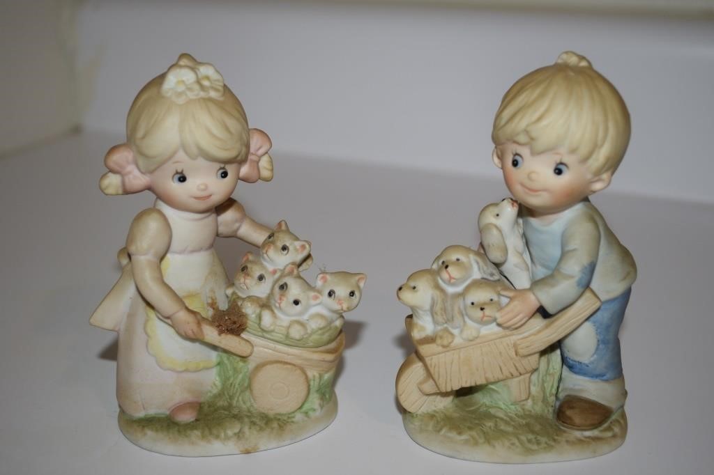 Vtg Pair Homco Ceramic 1402 Boy & Girl Figures