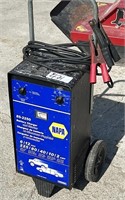 NAPA 225 Battery Charger/Starter