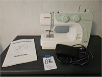 Janome sewing machine 2139N