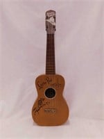 Rare 1950 Kenny Roberts Little Pal ukulele,