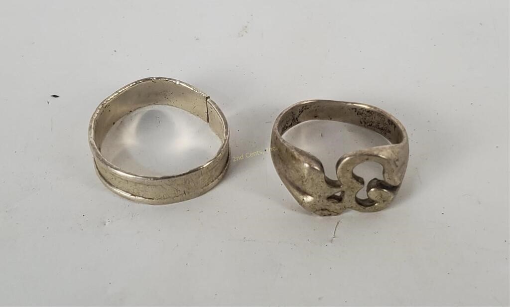 2 Silver Rings - Om Symbol & Band