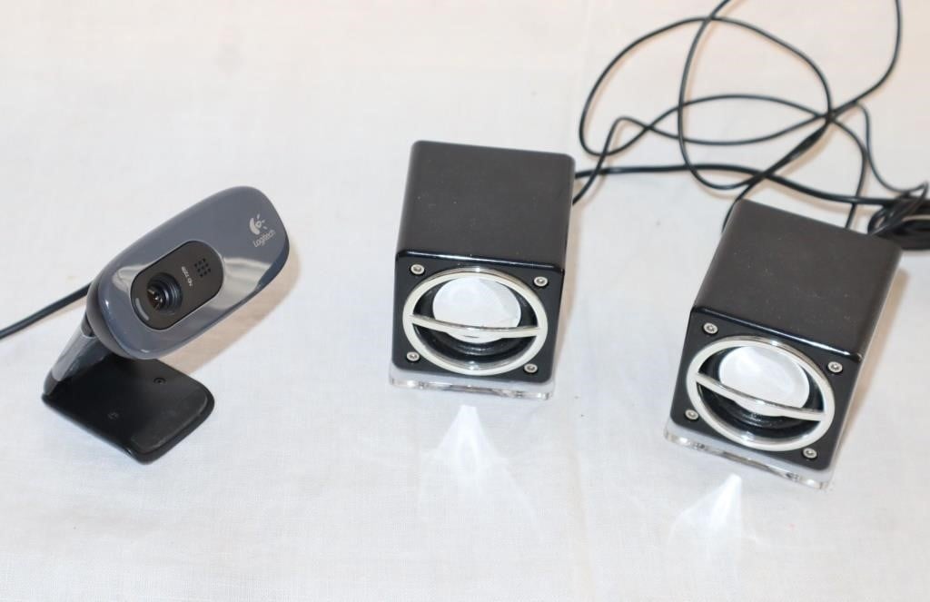 webcam & mini computer speakers
