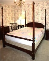 Thomasville solid cherry queen size poster bed