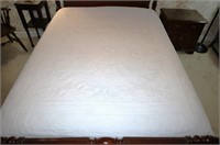 fancy textured bedspread 106" x 90" small hole