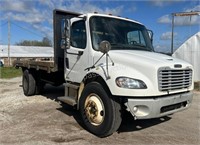 2007 Freightliner Business Class M2 Flatbed Truck