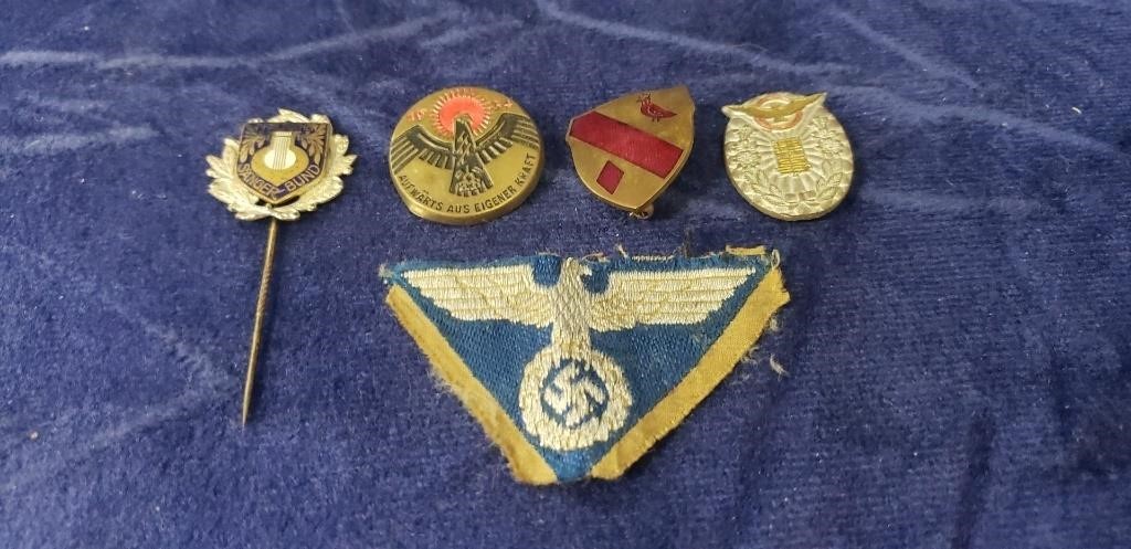 Assorted WWII Era Pins & Patch