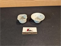 Porcelain strainers