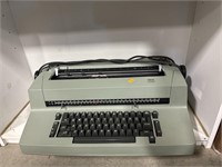 IBM typewriter