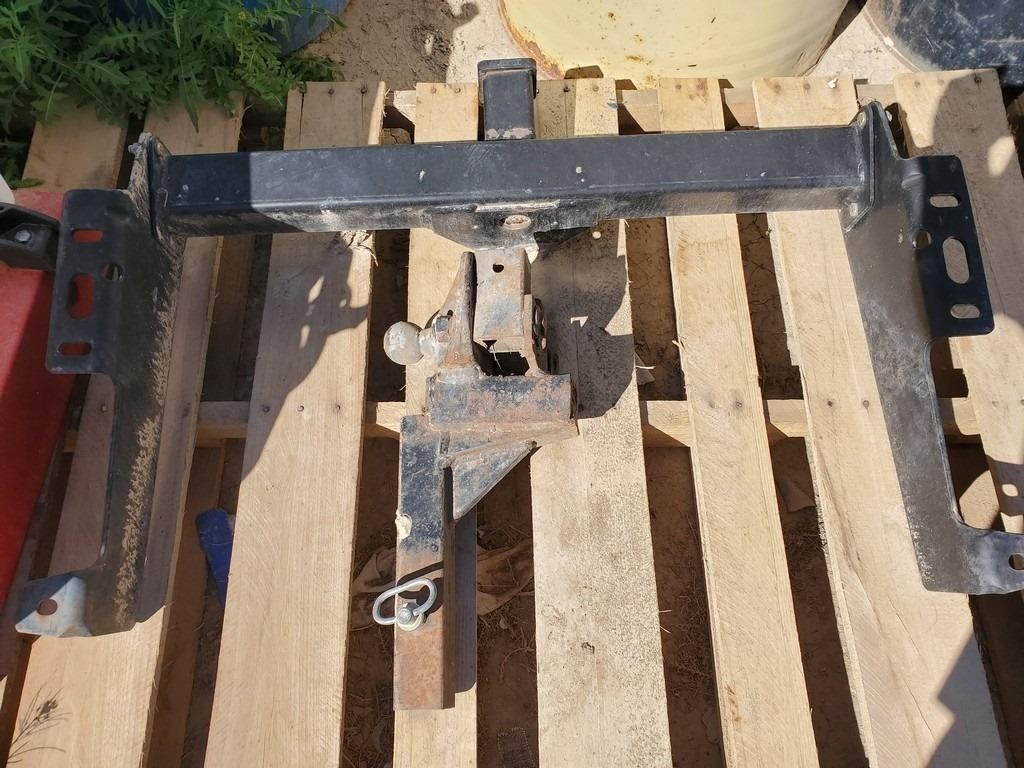 Trailer Hitch And Receiver