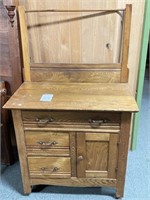 Antique Oak Camode with towel bar