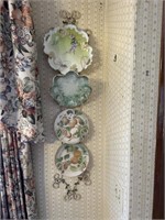 Decorative Plates w/ Hanging Rack