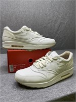 NIKE LAB Air Max 1 Deluxe