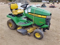 John Deere Riding Mower