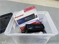 Pioneer CD Receiver & Tote