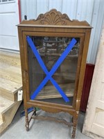 Wood display case, w/ wooden shelves, some scuffs