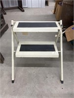 2 step metal step stool
