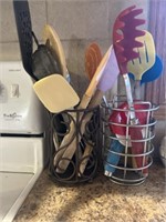 Kitchen utensils