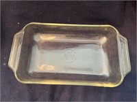 Glass baking dish