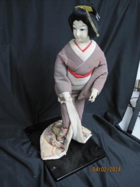 Large Japanese Geisha Doll