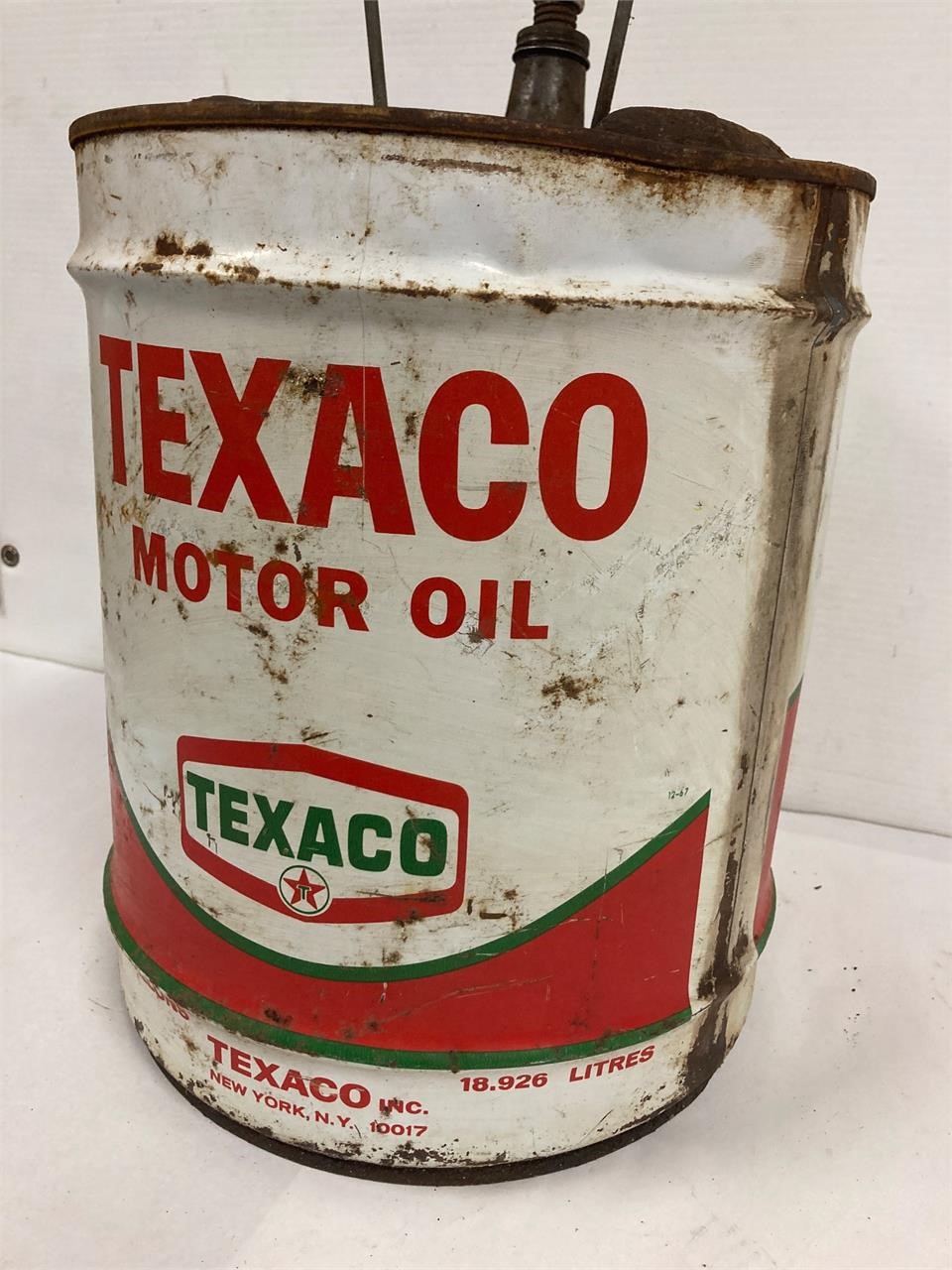 Texaco motor oil pail