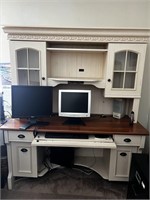 Beautiful Desk with Cabinet Piece