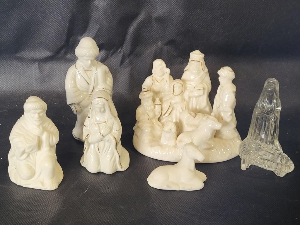 Mixed Nativity Piece Figurines