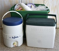 Let's Go Picnic! Colman Cooler, Igloo Dispenser ++