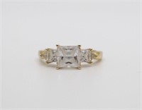 14K Gold CZ Ring Sz 8