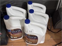 5 JUGS OF BONA HARDWOOD CLEANER