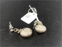 Pair of sterling silver earrings full of silver du