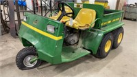 John Deere AMT626 Cart,