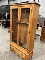 Pine gun cabinet