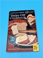 1961 Pillsbury Best Bake-off Cookbook