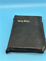 Vintage Holy Bible C. 1950