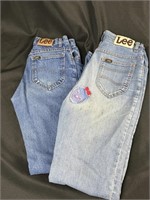 2 Lee Jeans - Well Worn