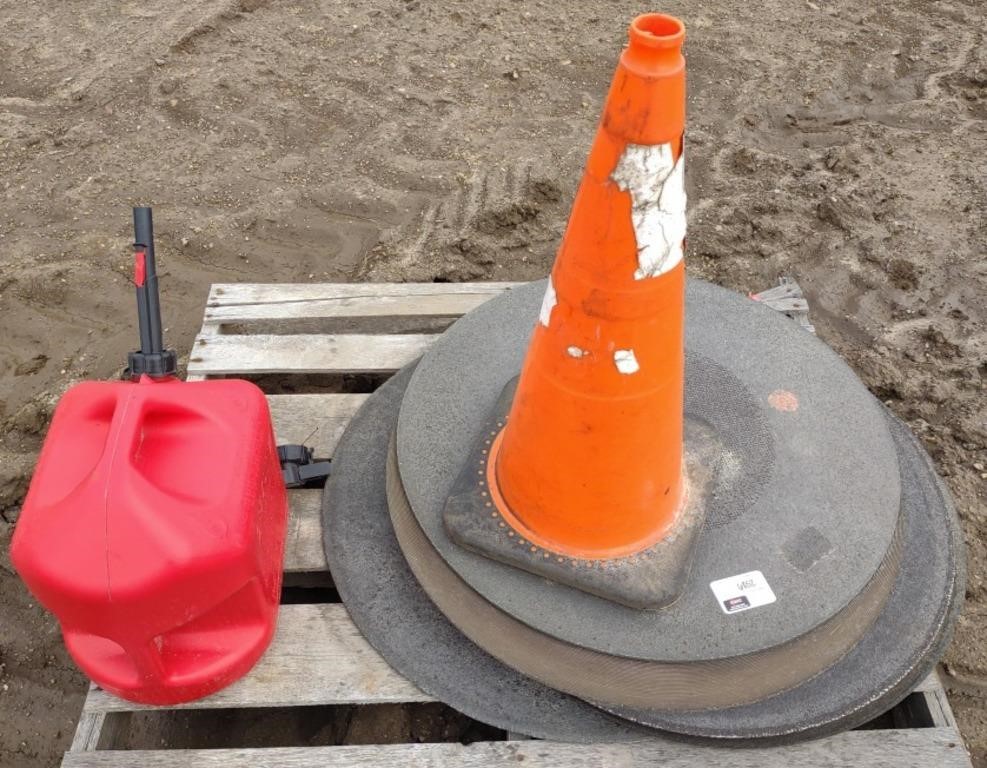 (II) Pallet: Traffic Cone, Gas Can, & Large