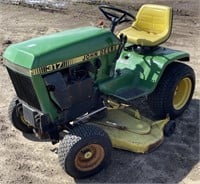(BD) John Deere 317 Lawn Tractor Mower