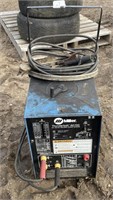 (AG) Miller Thunderbolt AC/DC Welding Power Source