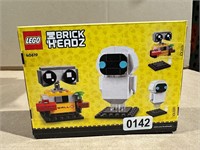 New Lego Wall-E Brickheadz set MSRP $20
