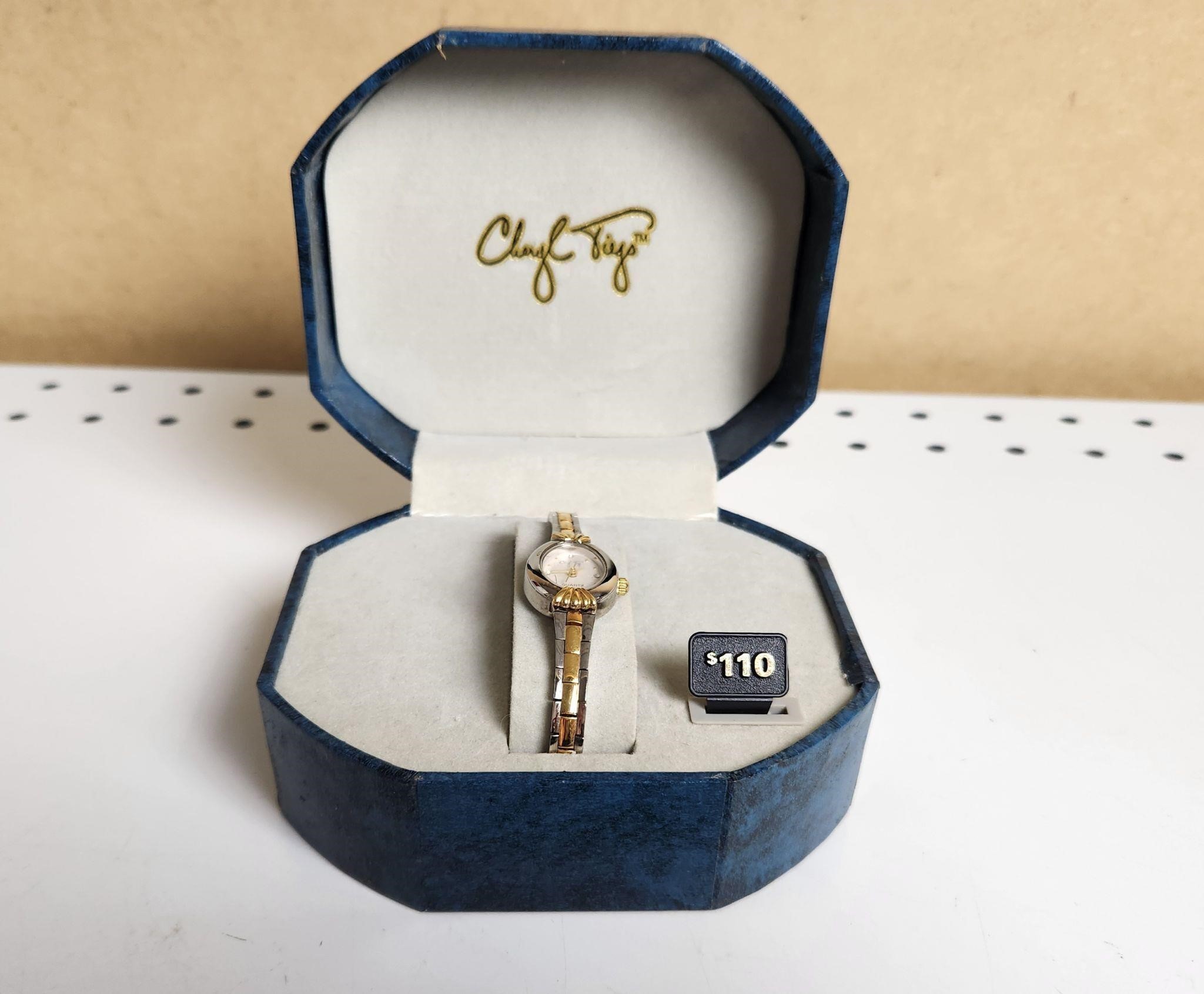 Nib Cheryl Tiegs Quartz Watch