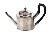 18th C AUGSBURG GERMAN SILVER TEAPOT, 507g