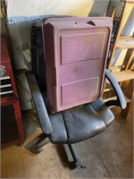OFFICE CHAIR AND TOTE