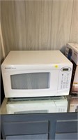 Sharp carousel microwave only  ( untested).